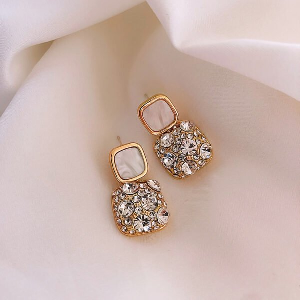 Crystal Square drop earring - Image 2